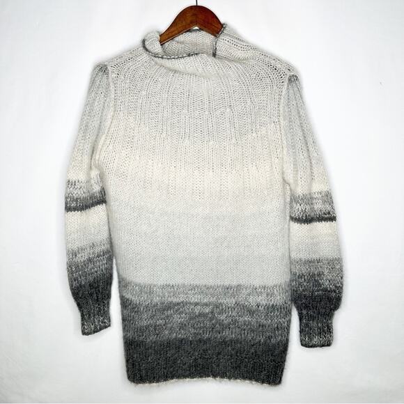 ANTHROPOLOGIE Perri Ombre Stripe Pullover Sweater in XXS - Picture 2 of 5